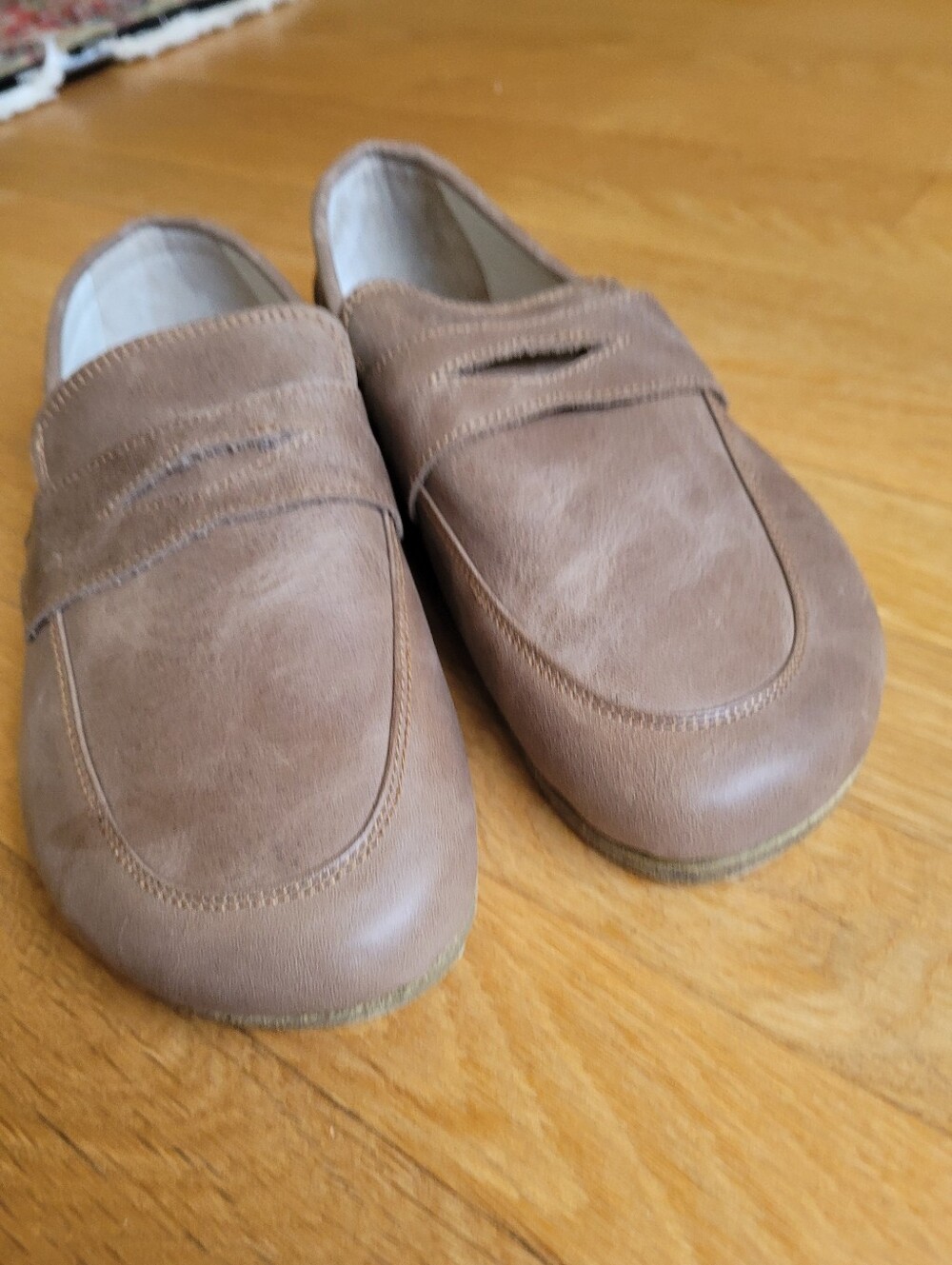 New! Earhing Harmony Barefoot Penny Loafers - Picture 7 of 16